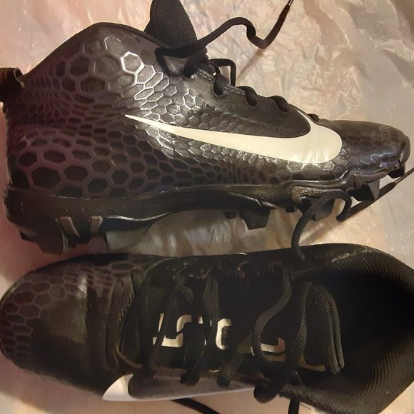 Nike Other - Nike Fast Flex Trout 856 Cleats